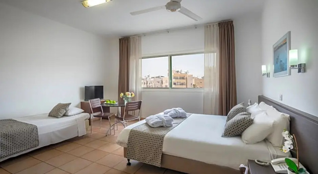 Студия с видом на внутреннюю территорию Costantiana Beach Hotel Apartments