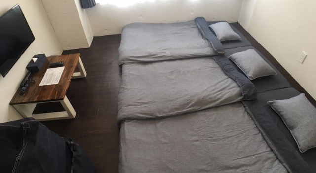 Трёхместный номер Standard Guest House Golden Mile Hostel