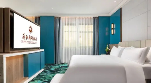 Люкс Business Shun He International Hotel