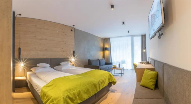 Двухместный номер Deluxe KOSIS Sports Lifestyle Hotel