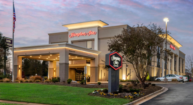 Hampton Inn Mebane, Забронировать Отель Мебан Северная Каролина