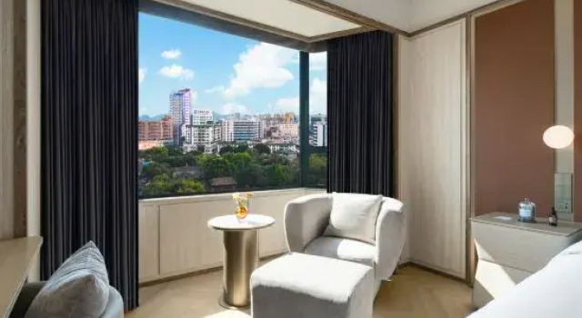 Люкс Deluxe Crystal Hotel  Foshan Shunde Qinghui Garden