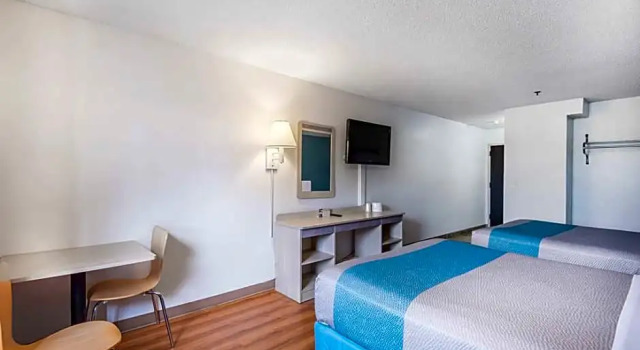 Номер Standard Motel 6-Lawrence, KS