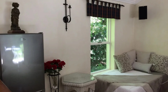 Коттедж Deluxe Camelot in Constantia