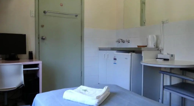 Run of House Central Private Hotel
