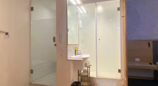 Двухместный номер Superior Holiday Inn Express Hyderabad Banjara Hills by IHG
