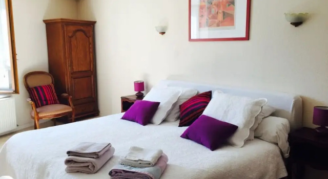 House With 2 Bedrooms in Ornans, With Private Pool, Terrace and Wifi -, Rezervovat Hotel Hotely v Ornans s parkováním, Parkování