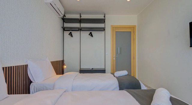 Deluxe suite Mayfair by Premier Suites MT