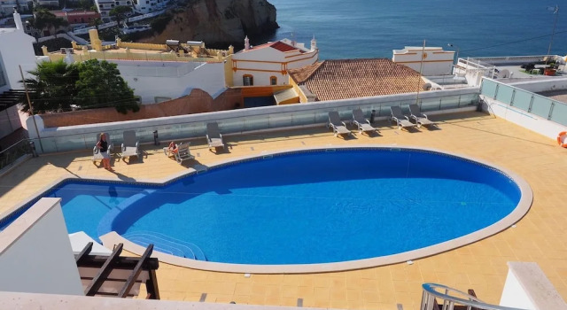 Carvoeiro Bay H Modern Townhouse Very Central f, Забронировать Апартаменты/квартира Отели Карвоэйру с парковкой, Парковка
