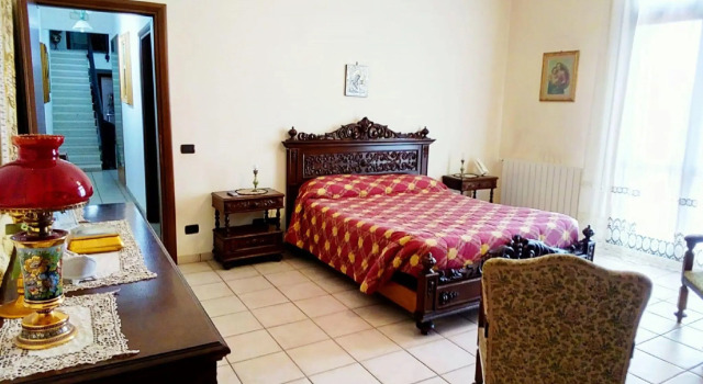 Pet-friendly Villa w/ Pool, Забронировать Вилла Отели Флоридия 3 звезды, 3*