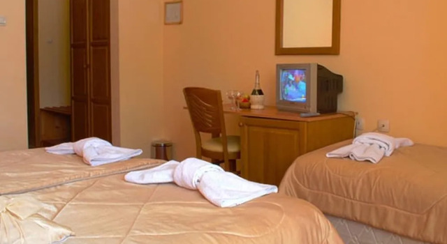 Pirina Club Hotel
