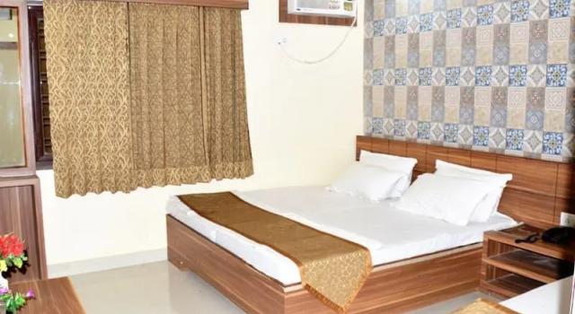 Hotel Ata Inn