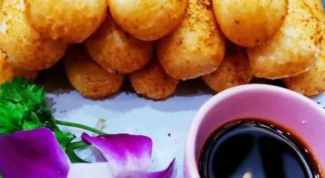 Huangshan Qingtan Peak No. 6 Theme Bed and Breakfast, Prenota Hotel Mount Huangshan Huangshan Mountain