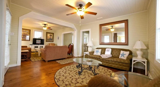 Апартаменты с 2 комнатами DeSoto Beach Terraces