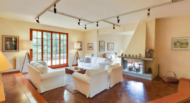 Villa La Bruscola by Mmega
