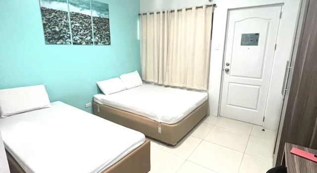 Habitación triple Estándar RF Suites
