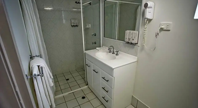 Номер Executive Centrepoint Motor Inn