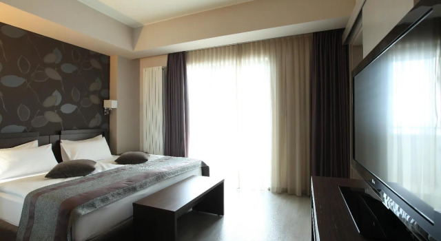 Hotel Stara Planina, Забронировать Отель Бизнес-отели Центральной Сербии, 4* 5*