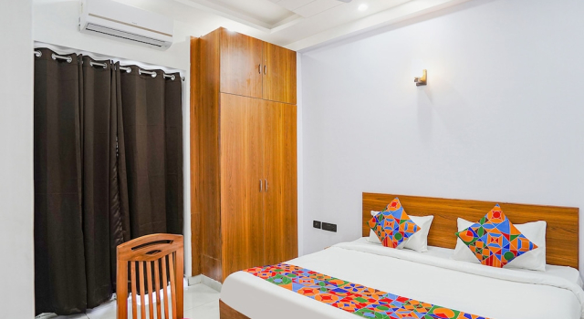 Номер Deluxe FabHotel Grihum 56