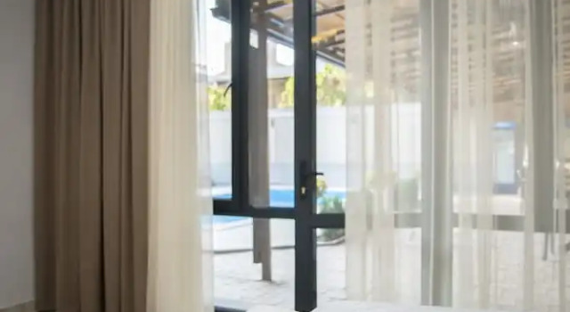 Standard Dreier Zimmer mit Balkon Hotel Maison Yerevan