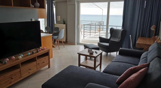 Valeria Sea View Apartment in Rethymno, Crete