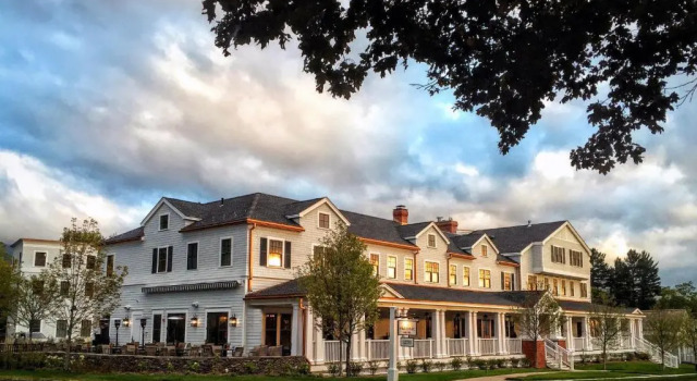 Kimpton Taconic Hotel, Rezervați Hotel Manchester Center Bromley Mountain