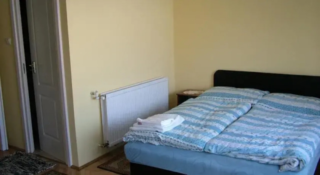 Gabriella Apartmanház, Buchen Sie Ferienwohnung Keszthely 