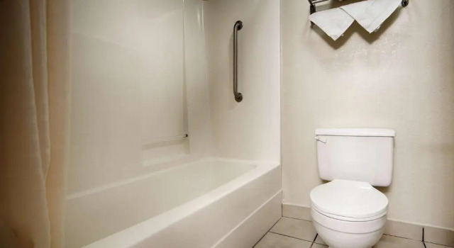 Номер Standard Best Western Paris Inn