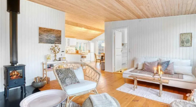 5 Star Holiday Home in Dronningmolle, Book Vacation Home Dronningmolle 