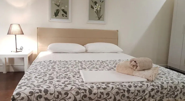 Кровать в общем номере с 6 комнатами Erra - Berry - Athens Center,180m²,Big Balconies,6 BD,3 BATH