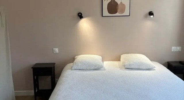 Семейный номер Standard Logis Hôtel Le Clos Pité