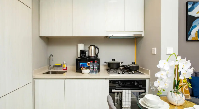 Апартаменты Deluxe с балконом Tanin - Exquisite 1BR Apt in Zada Tower with Canal Views