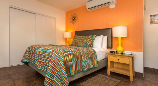 Двухместная студия Desert Riviera Hotel
