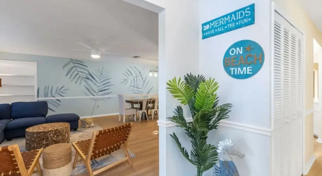 Fun Family-friendly Modern Beach Home With Pool