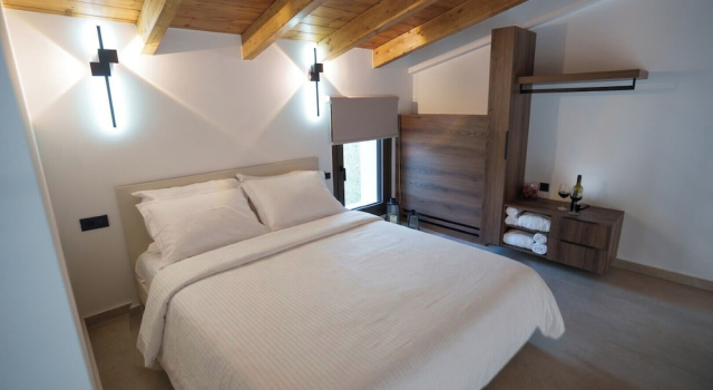 Люкс Luxury с 2 комнатами с балконом Malou and Charma Villas
