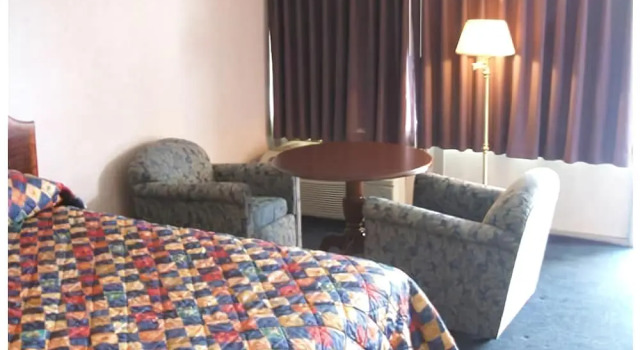 Red Carpet Inn And Suites Scranton, Забронировать Отель Скрантона Sno Mountain