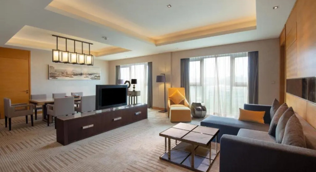 Двухместный люкс c 1 комнатой Holiday Inn Guangzhou Science City, an Ihg Hotel
