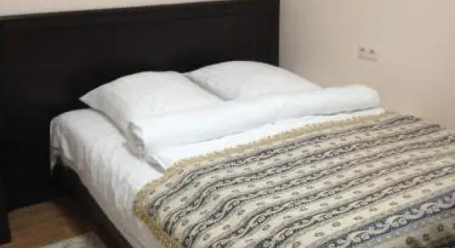 Bellavilla, Rezervați Hotel Hoteluri în Zujūnai cu parcare, Parcare