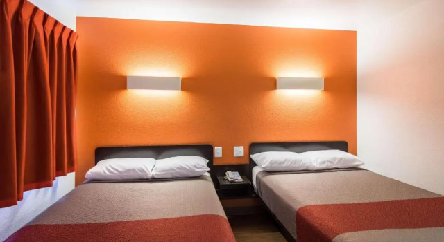 Четырёхместный номер Standard Motel 6-Oroville, CA