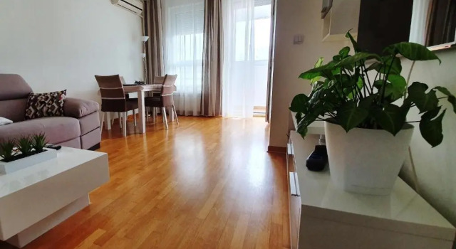 Royal apartment Belvill, Buchen Sie Ferienwohnung Belgrad Zentralserbien
