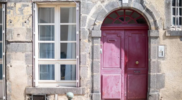 L'HélleNid : Studio CONFORT Riom Centre, Book Lejlighed Riom Puy-de-Dôme