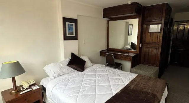 Standard Double room with city view Hotel NASS Continental