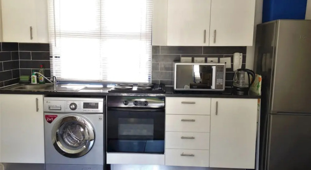 The Rondebosch 517, Забронировать Отель Отели Rondebosch 3 звезды, 3*
