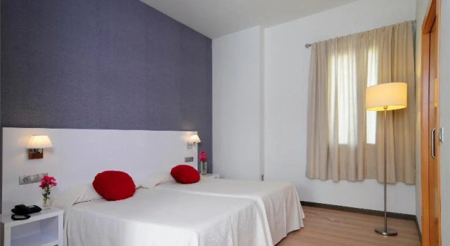 Amalurra Granada, Buchen Sie Hotel Caparacena 