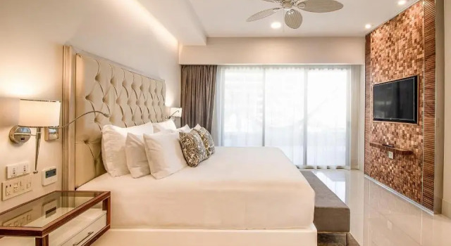 Luxe 2 BR Condo on the Beach, Забронировать Отель Отели Южной Нижней Калифорнии с парковкой, Парковка