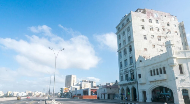 Aparthotel Casa Particular Malecon, Забронировать Отель Отели Гаваны с парковкой, Парковка