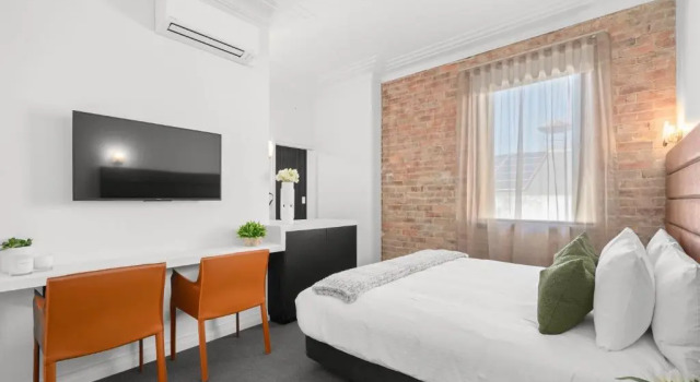Номер Deluxe Grand Hotel and Studios
