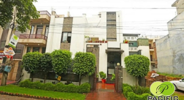 Pacific Inn Eco Central Sector-45 Gurgaon, Забронировать Отель Гургаон 