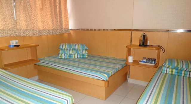 Трёхместный номер Standard Fortune Hotel