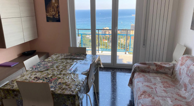 Arcobaleno Apartment 500 Meters From the sea, Забронировать Апартаменты/квартира Альбиссола-Марина Ривьера-делле-Пальме